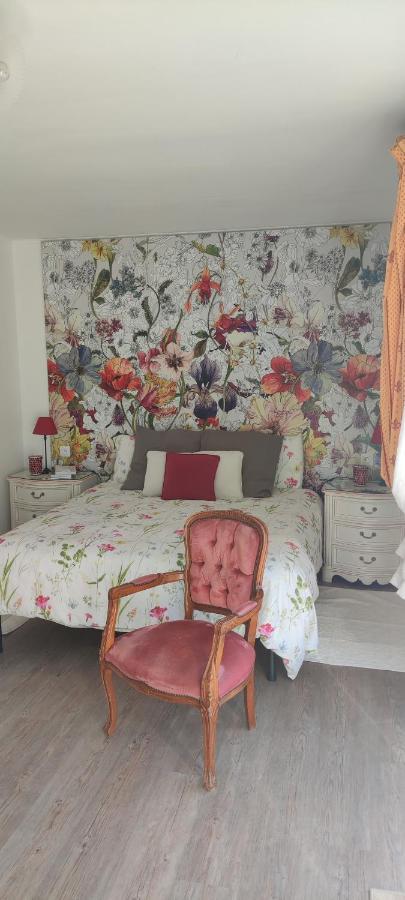 Chambres D'Hotes Les Iris ソスペル エクステリア 写真