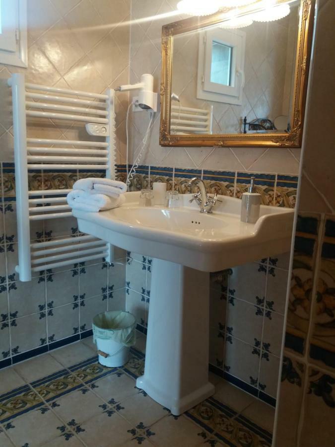 Chambres D'Hotes Les Iris ソスペル エクステリア 写真